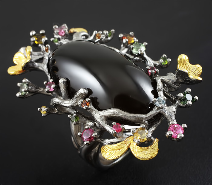 Ring