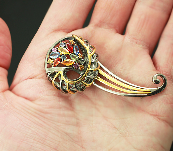 Brooch
