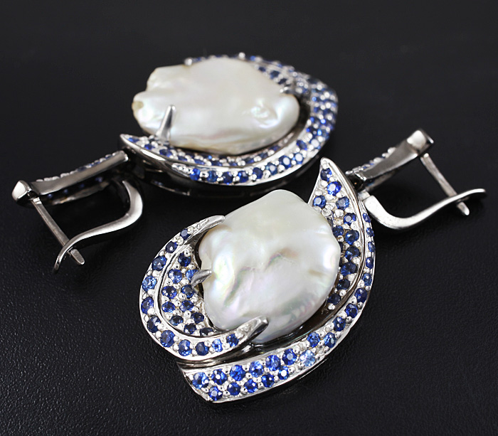 Earring
