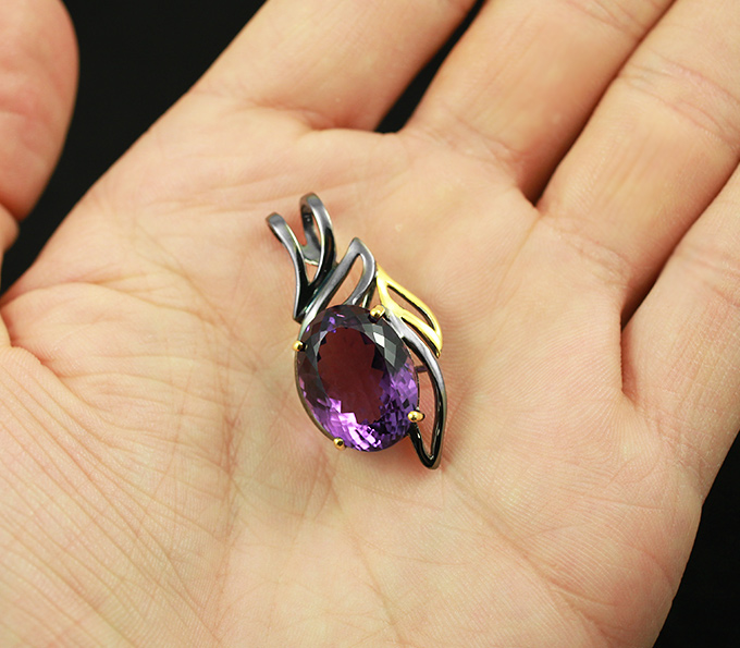 Pendant
