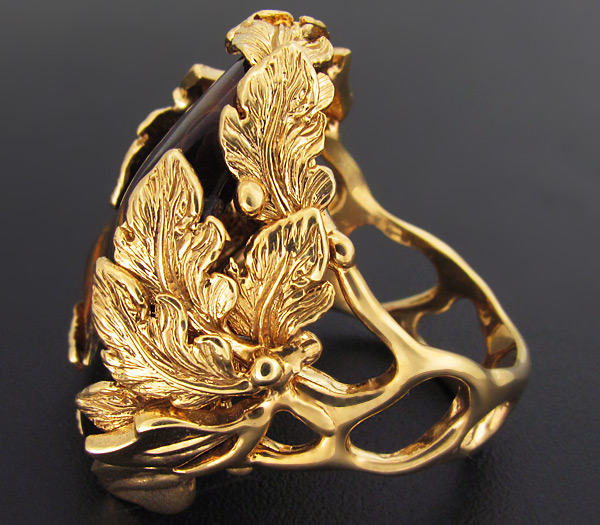 Ring