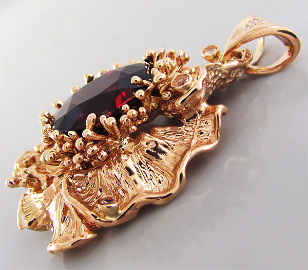 Pendant