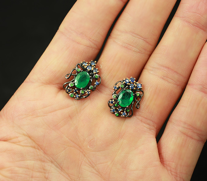 Earring