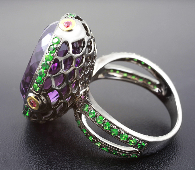 Ring