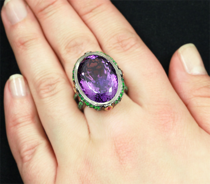 Ring