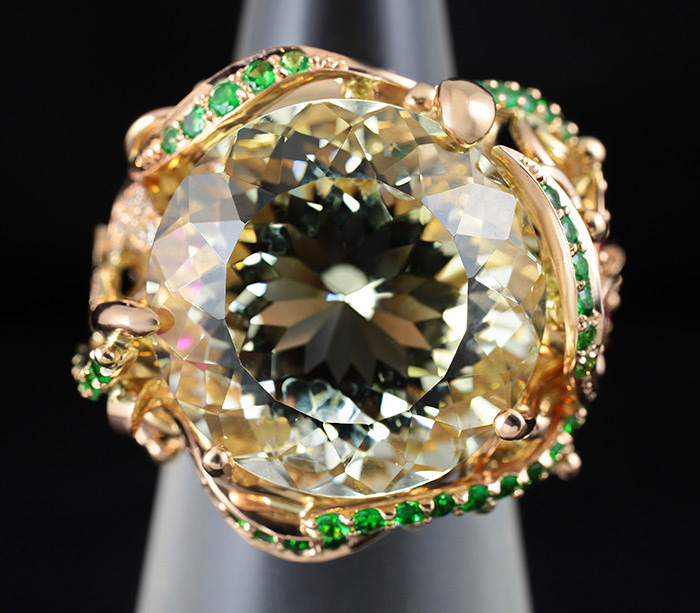 Ring
