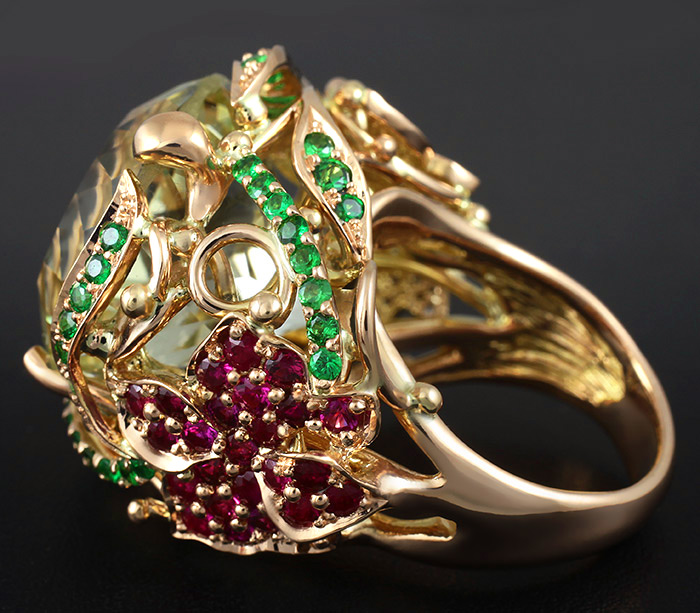 Ring