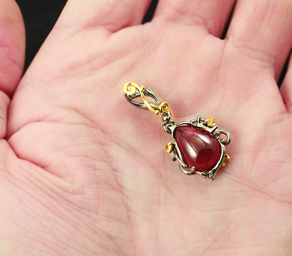 Pendant with