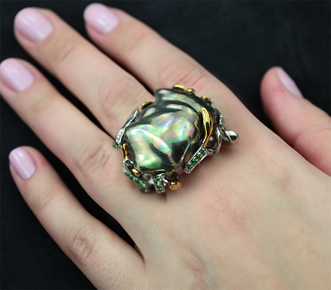 Ring