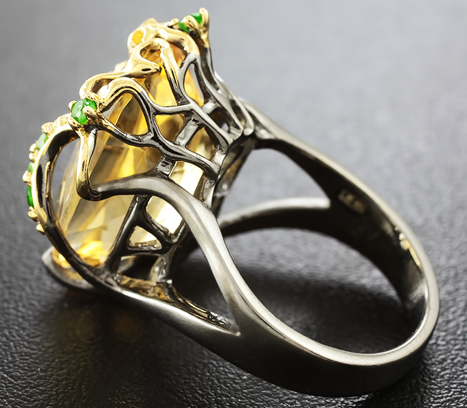 Ring