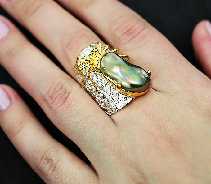 Ring
