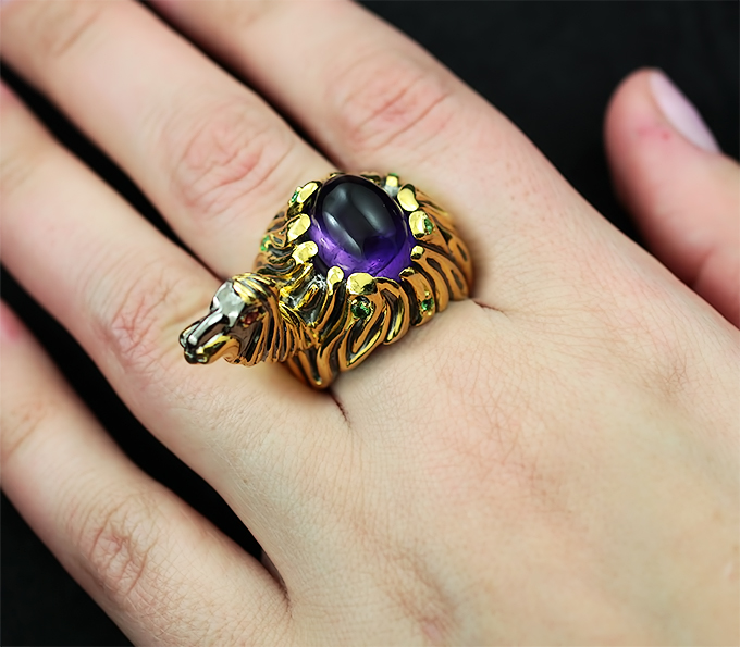 Ring