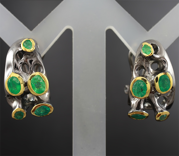 Earring