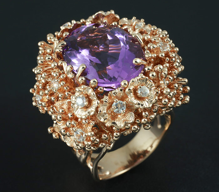 Ring