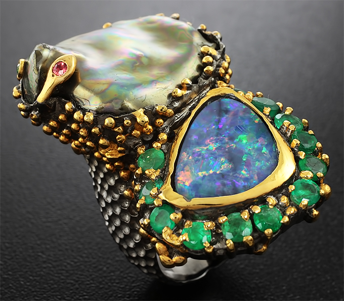 Ring